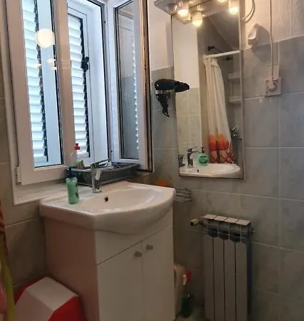 Juric - 2 A Lovely For 2 Apartment *