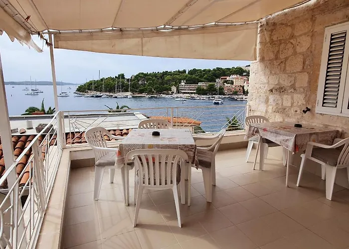 Juric - 2 A Lovely For 2 Appartamento Hvar Town