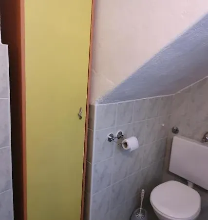 Juric - 2 A Lovely For 2 Апартаменти *